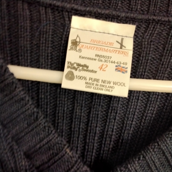 The  "WoolyPully"    Sweater 100% Pure New Wool - Picture 2 of 4